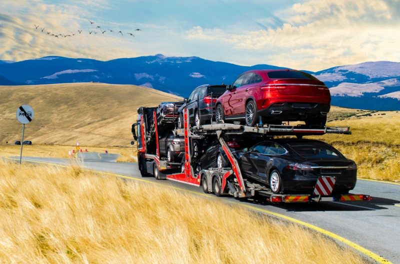 Cross-Country Car Shipping Guide 2024